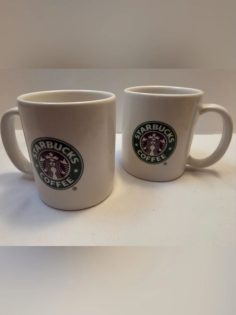 Set of2 Starbucks Ceramic Dining Coffee Mugs 2004 White W/Green MermaidLogo 8oz